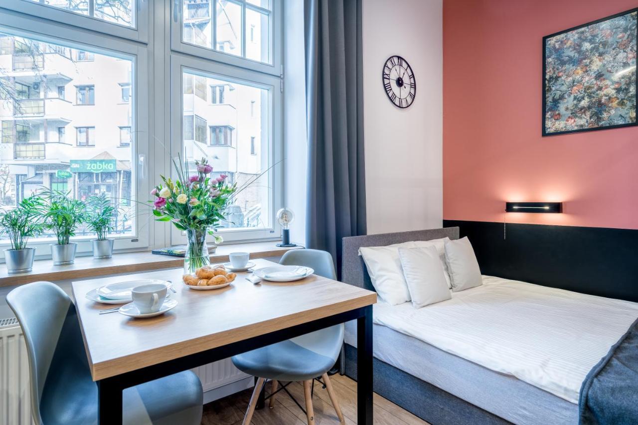 Best4stay - Z Prywatnym Parkingiem, Przy Bulwarze Wislanym Apartment